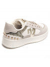 Sneaker beige met leuke details