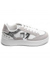 Sneaker wit met leuke details