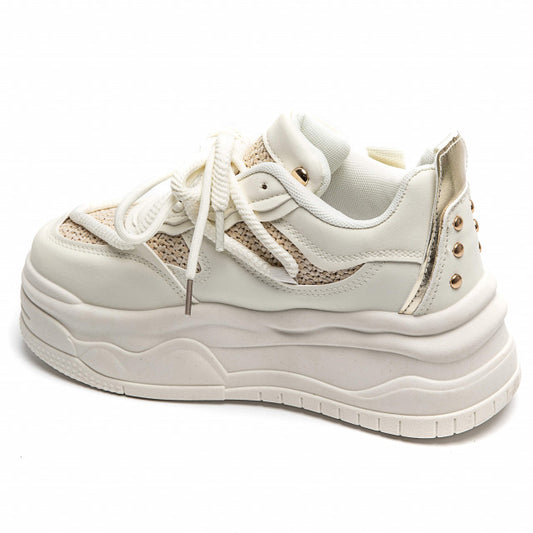 Sneaker Nude